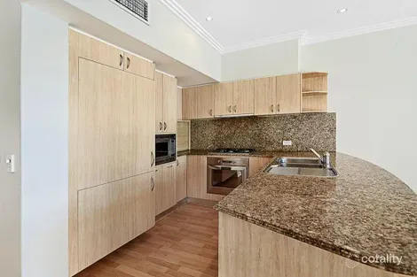 Property photo of 2/103 Salerno Street Surfers Paradise QLD 4217