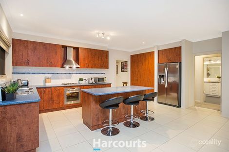 Property photo of 15 Wonboyn Close Pakenham VIC 3810
