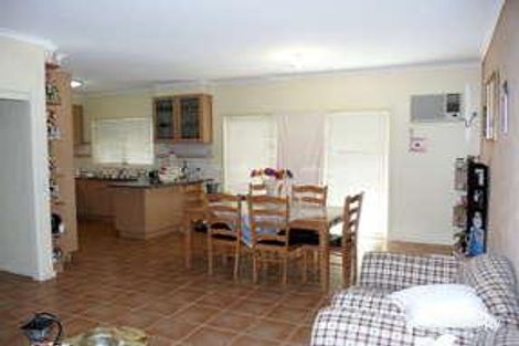 Property photo of 14 Augusta Crescent Sunshine North VIC 3020