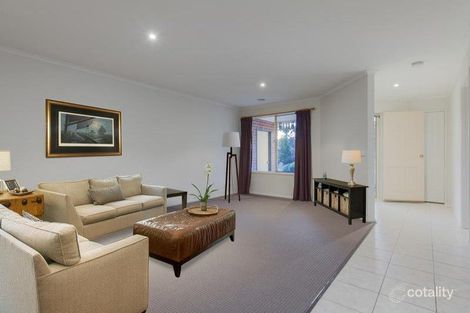 Property photo of 4 Canet Grove Narre Warren South VIC 3805