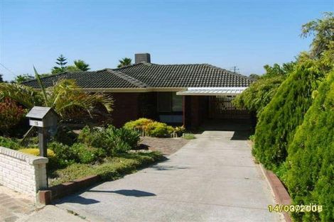 Property photo of 19 Byrne Close Padbury WA 6025