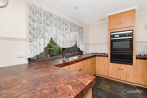Property photo of 9 Nanette Road Valley View SA 5093