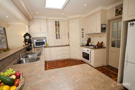 Property photo of 8 Lindisfarne Crescent Lake Wendouree VIC 3350