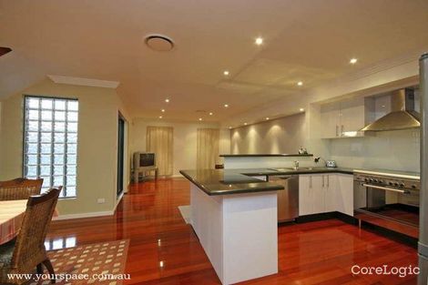 Property photo of 29 Fullerton Circuit St Helens Park NSW 2560