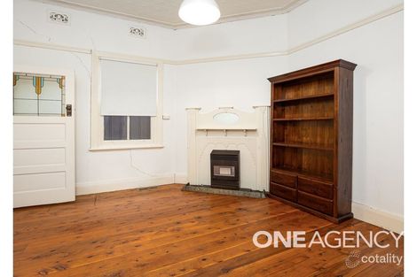 Property photo of 71 Fox Street Wagga Wagga NSW 2650