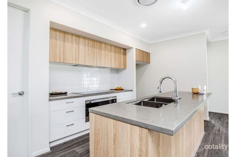 Property photo of 19 Hamilton Drive Jacobs Well QLD 4208