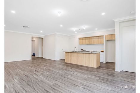 Property photo of 19 Hamilton Drive Jacobs Well QLD 4208