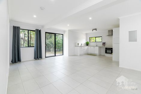 Property photo of 32 Hubner Road Park Ridge QLD 4125