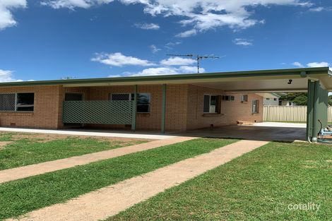 2/14 Booker St, Park Avenue, QLD 4701