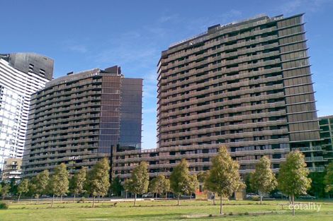 407/12 Waterview Walk, Docklands, VIC 3008