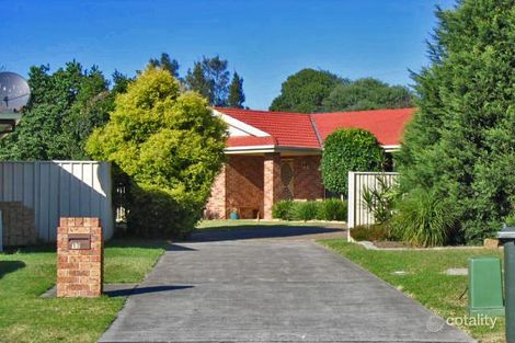 13 Osprey Pl, Albion Park Rail, NSW 2527