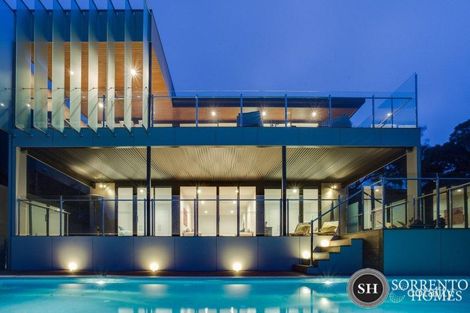 74 Lansdowne St, Blairgowrie, VIC 3942
