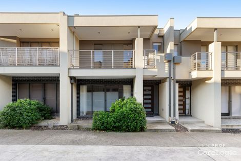 Property photo of 24/8 The Crossing Caroline Springs VIC 3023