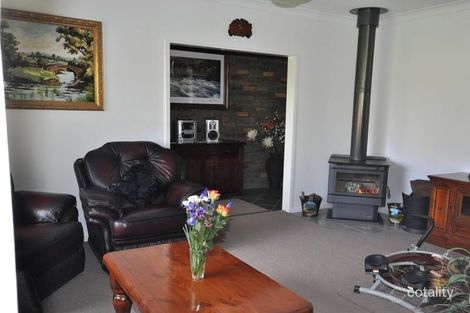 Property photo of 2 Talbot Road Waterloo Corner SA 5110