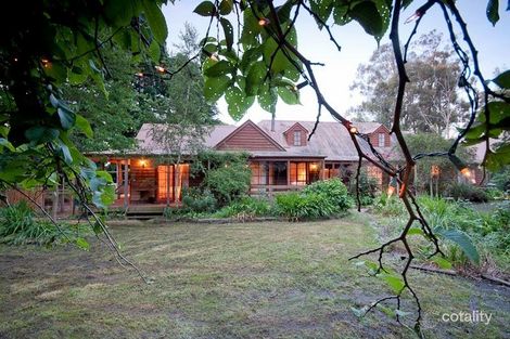 11 Blackberry Lane, Woodend, VIC 3442