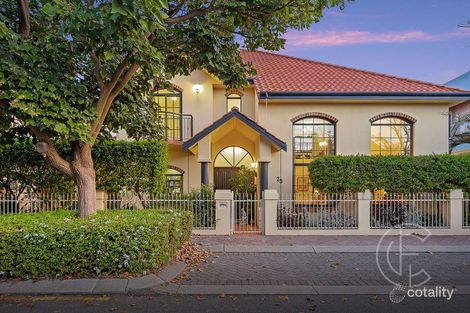 25 Coral Tree Ave, Subiaco, WA 6008