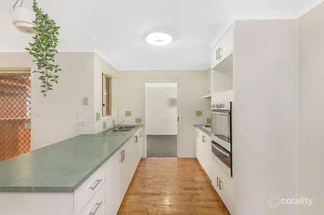 Property photo of 44 Samantha Crescent Cranbourne North VIC 3977