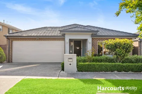 16 Craddock Dr, Clyde North, VIC 3978