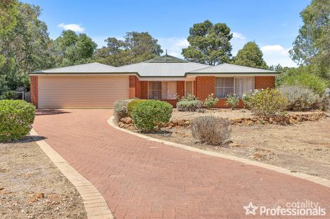 11 Tobias Ct, Mundaring, WA 6073