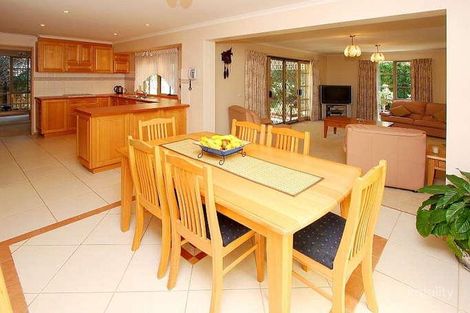 Property photo of 16 Incana Drive Mill Park VIC 3082