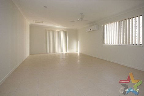 Property photo of 19/1 Hoffmann Way Bundamba QLD 4304