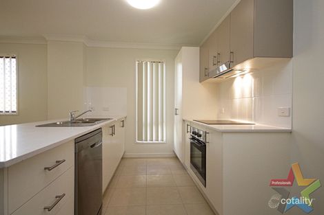 Property photo of 19/1 Hoffmann Way Bundamba QLD 4304