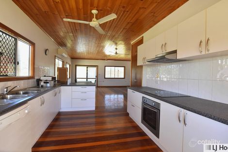 Property photo of 12 King Street Tully QLD 4854