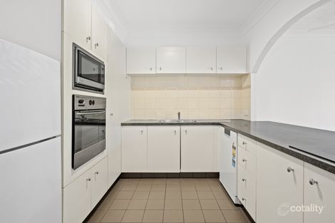 Property photo of 6/18 First Avenue Broadbeach QLD 4218