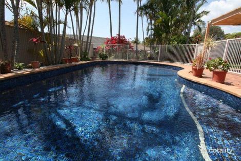 Property photo of 16 Manly Drive Robina QLD 4226