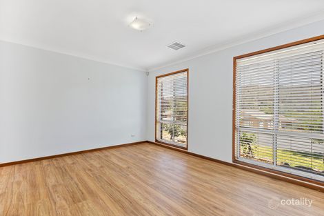 Property photo of 1 Emu Place Kooringal NSW 2650