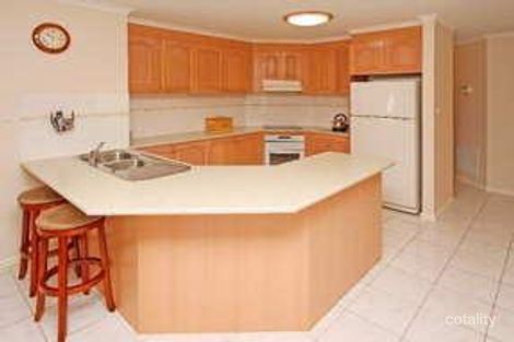 Property photo of 12 Gilroy Crescent Mill Park VIC 3082