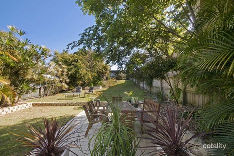 212 Cypress Tce, Palm Beach, QLD 4221