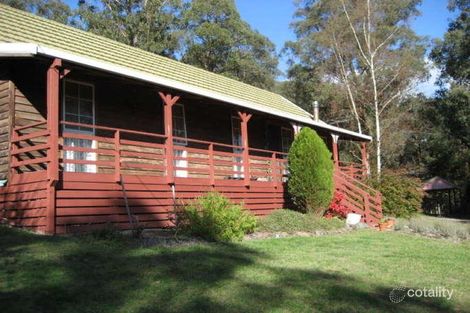 12 Lyrebird Ave, East Warburton, VIC 3799