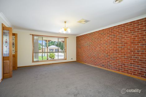 Property photo of 11 Carnoustie Avenue West Wodonga VIC 3690