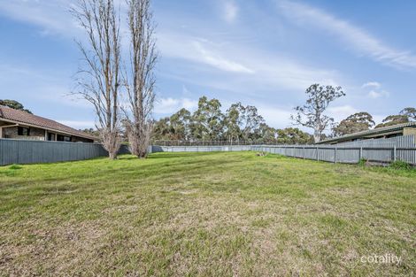 17 Caledonia Ave, Woodside, SA 5244