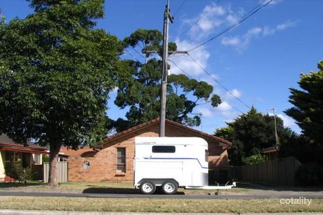 7 Central Ave, Oak Flats, NSW 2529