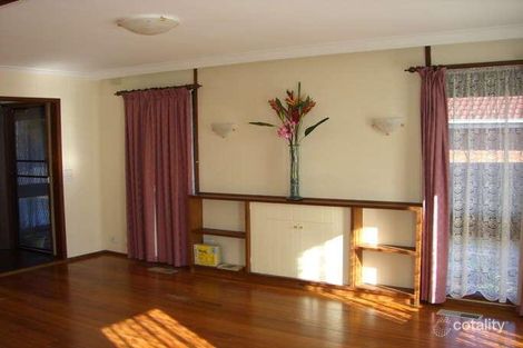 Property photo of 32 Wahroonga Avenue Keysborough VIC 3173