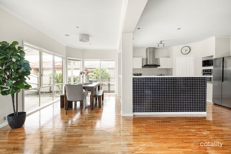 Property photo of 4 St Leger Rise Bundoora VIC 3083