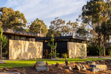 2a Reginald Way, Mount Martha, VIC 3934