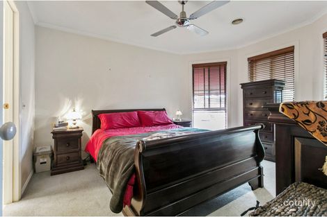 Property photo of 12 Hutchins Park Close Mornington VIC 3931