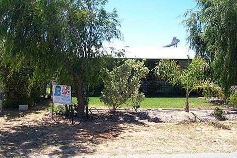 6 Henty Ct, Two Rocks, WA 6037