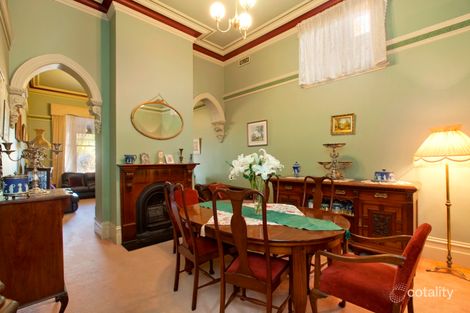 Property photo of 321 Lydiard Street North Soldiers Hill VIC 3350