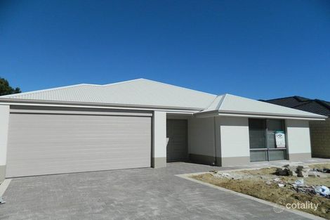 51 Fennell Cres, Wattle Grove, WA 6107