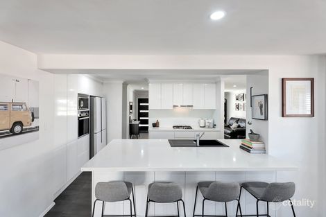 Property photo of 4 Hobbits Glen Werrington Downs NSW 2747