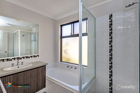 Property photo of 5/13 Devonshire Terrace Armadale WA 6112