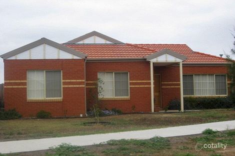 1/15-17 Galena Cres, Kings Park, VIC 3021