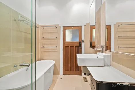 Property photo of 65 Erica Avenue Glen Iris VIC 3146