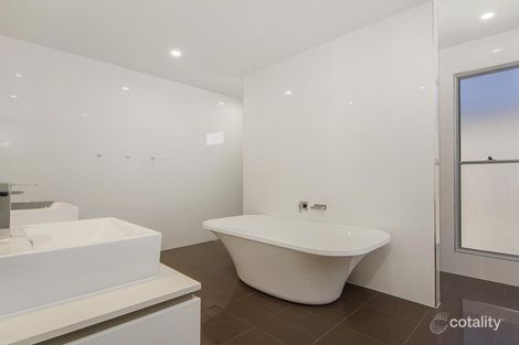 Property photo of 95 Compass Drive Biggera Waters QLD 4216