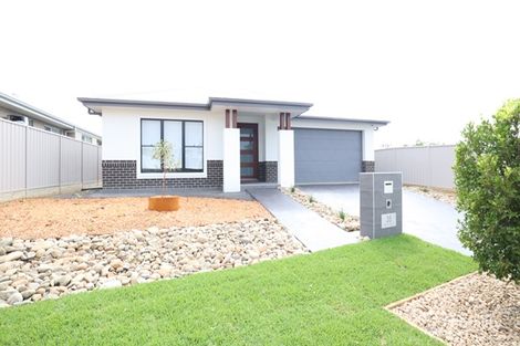 35 Birkdale Cct, Sussex Inlet, NSW 2540