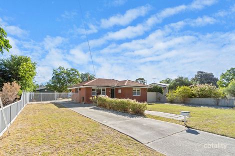 Property photo of 5 Broadley Place Gosnells WA 6110